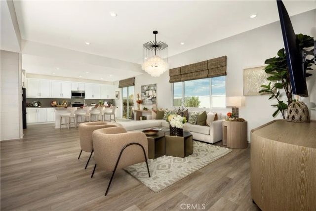 1518 E Holguin Street, Lancaster, CA 93534