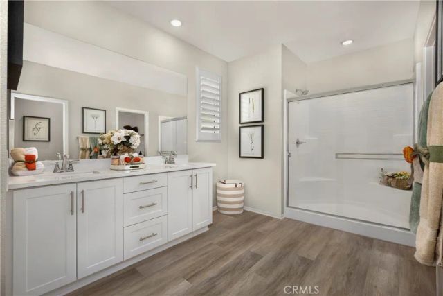1518 E Holguin Street, Lancaster, CA 93534