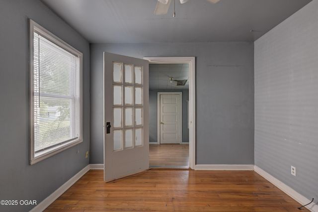 817 Kentland Drive, Neosho, MO 64850