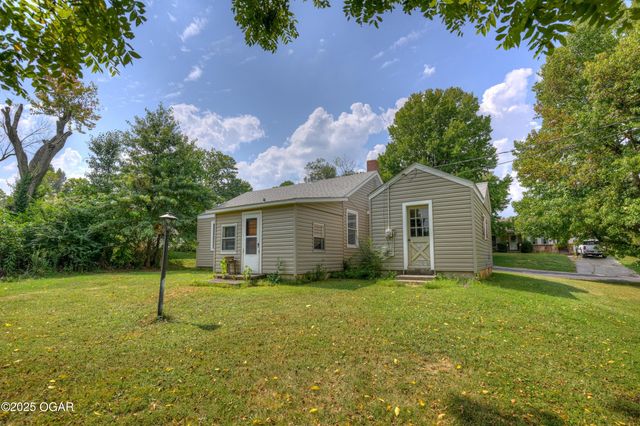 817 Kentland Drive, Neosho, MO 64850