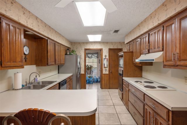 5792 Fm 6, Josephine, TX 75189