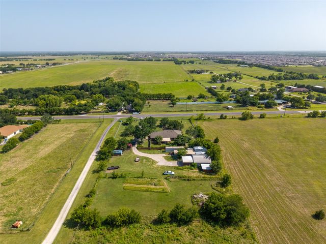 5792 Fm 6, Josephine, TX 75189