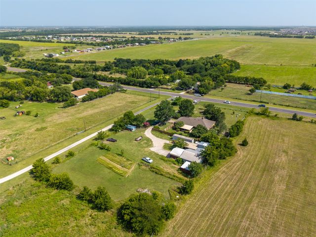 5792 Fm 6, Josephine, TX 75189