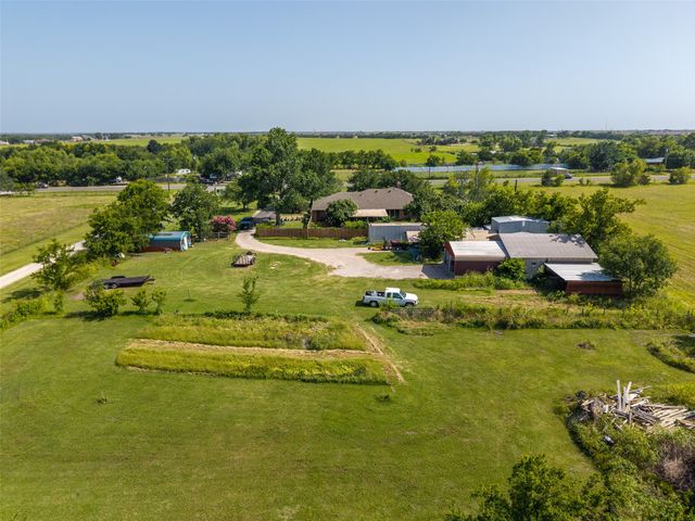 5792 Fm 6, Josephine, TX 75189