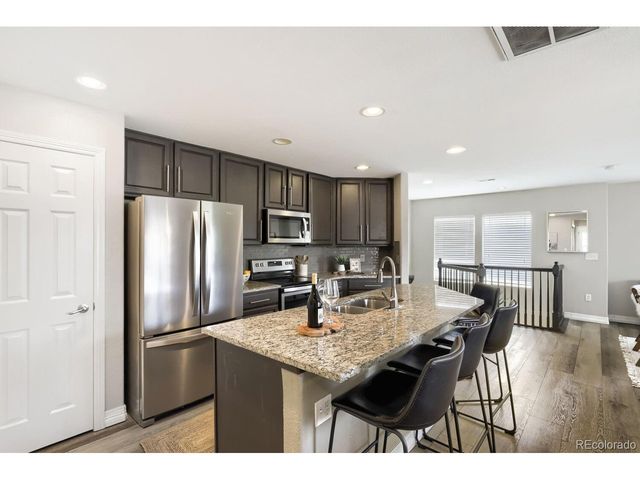 9790 Mayfair St F, Englewood, CO 80112