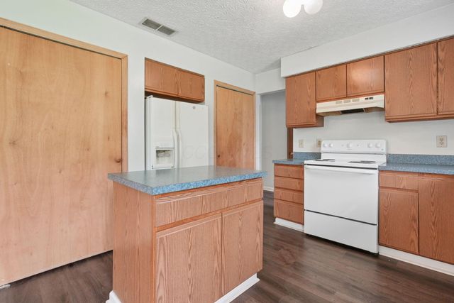 310 Pruden Drive, Pickerington, OH 43147
