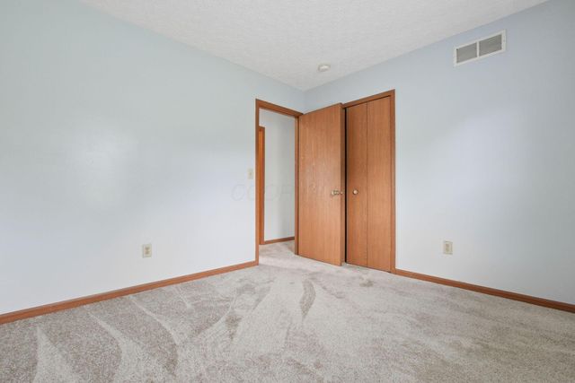 310 Pruden Drive, Pickerington, OH 43147