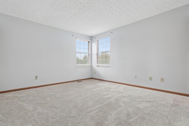 310 Pruden Drive, Pickerington, OH 43147