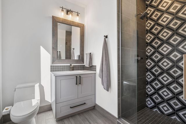 61438 Weinhard Court, Bend, OR 97702