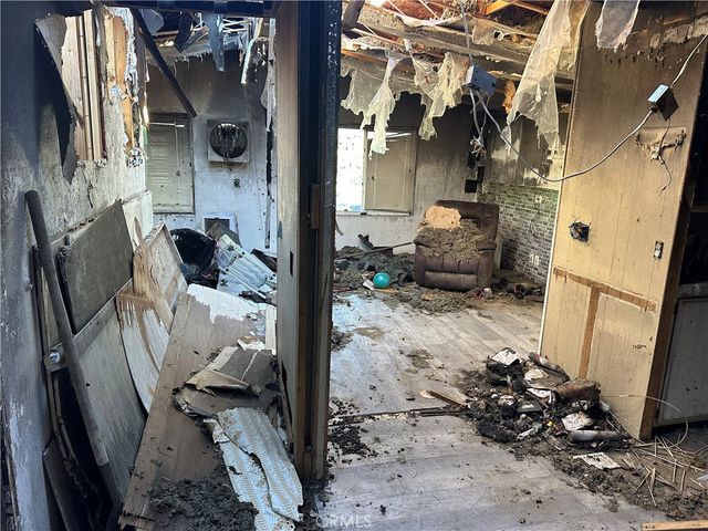 19006 Joshua, Adelanto, CA 92301