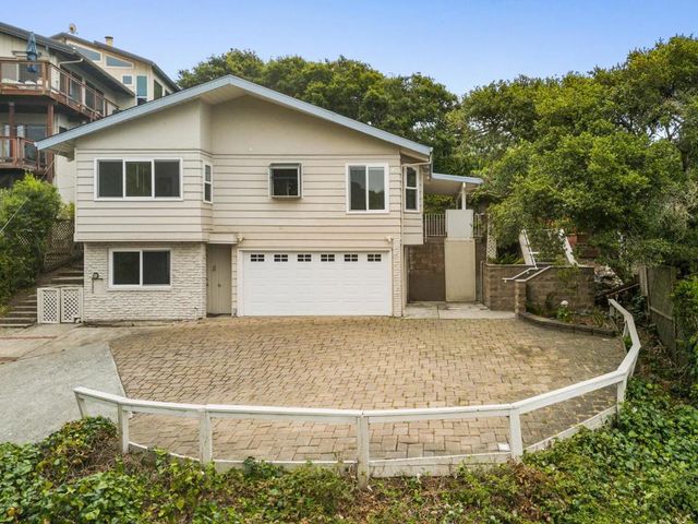 254 Aptos Beach Drive, Aptos, CA 95003