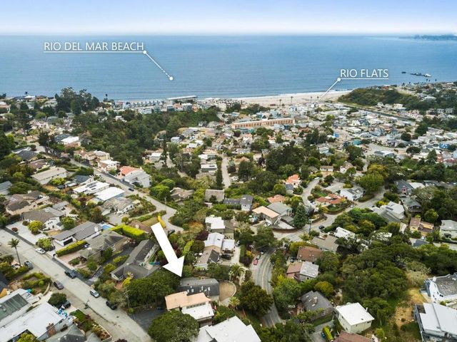 254 Aptos Beach Drive, Aptos, CA 95003