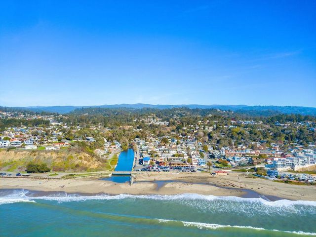 254 Aptos Beach Drive, Aptos, CA 95003