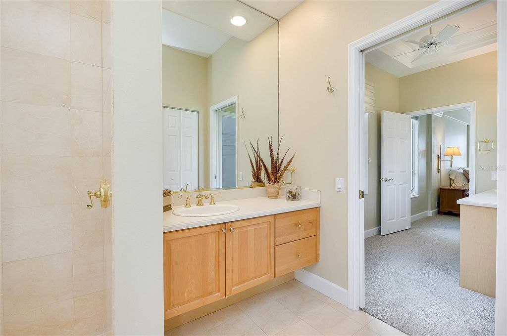 Image 31 of property listing at 5213 88TH ST E, Bradenton, FL 34211