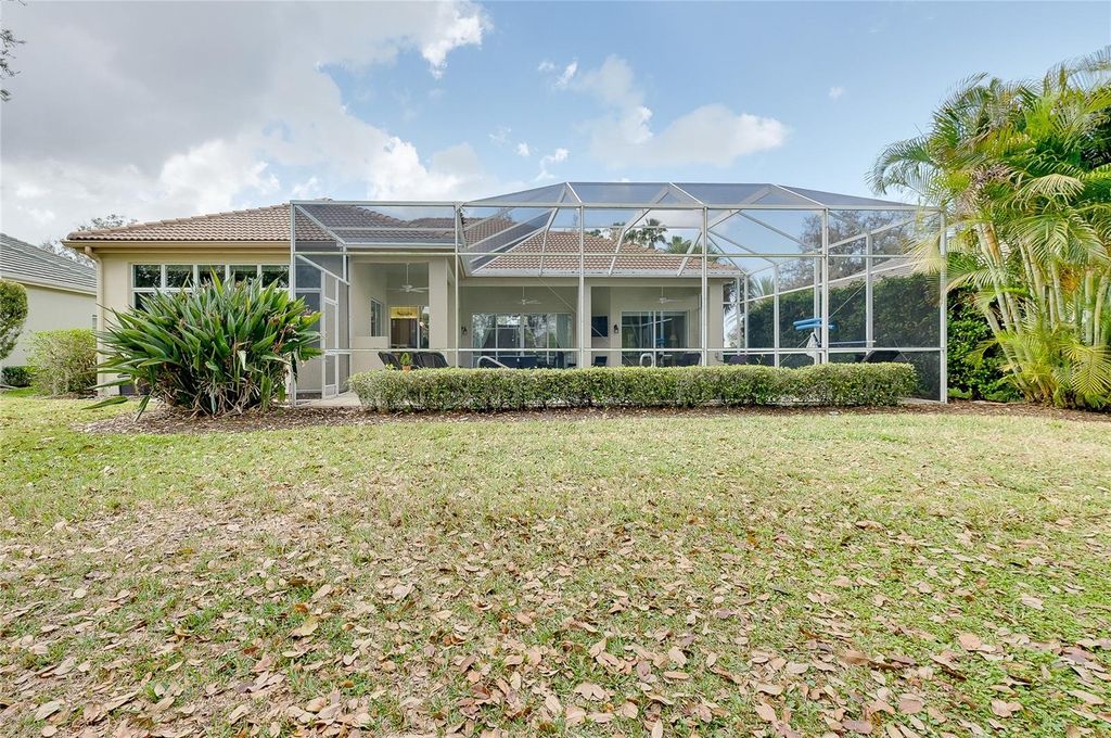 Image 55 of property listing at 5213 88TH ST E, Bradenton, FL 34211