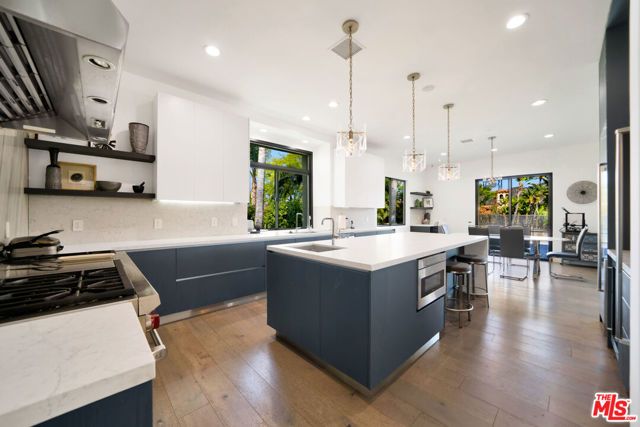 19034 Ashurst Lane, Tarzana (los Angeles), CA 91356