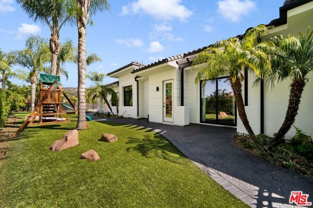 19034 Ashurst Lane, Tarzana (los Angeles), CA 91356