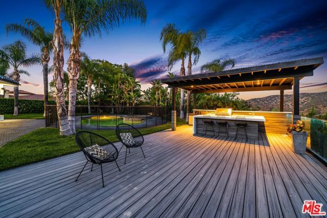 19034 Ashurst Lane, Tarzana (los Angeles), CA 91356