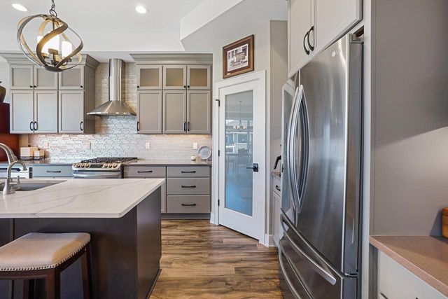 7916 E Stone Ridge DRIVE, Lannon, WI 53046