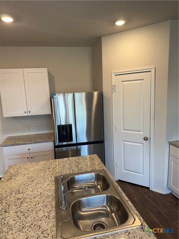 2861 Brogan Creek, New Braunfels, TX 78130