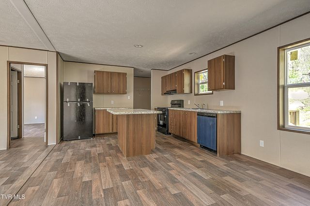 165 Brookfield Lane, Kingsport, TN 37663