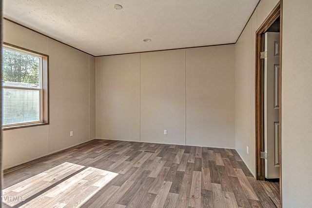 165 Brookfield Lane, Kingsport, TN 37663