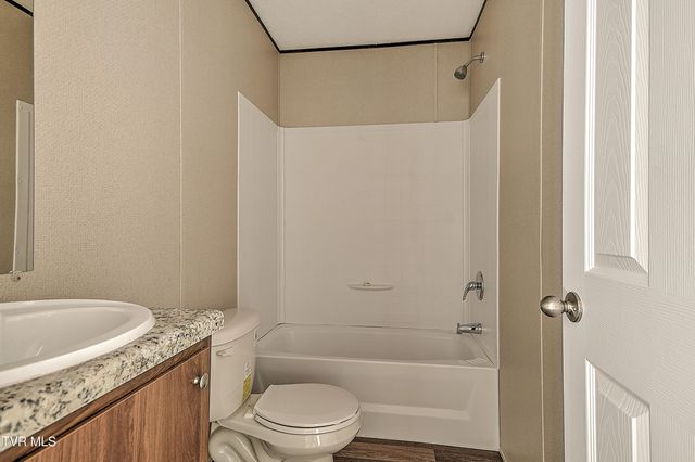 165 Brookfield Lane, Kingsport, TN 37663