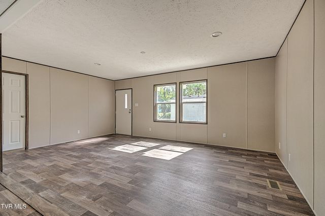 165 Brookfield Lane, Kingsport, TN 37663