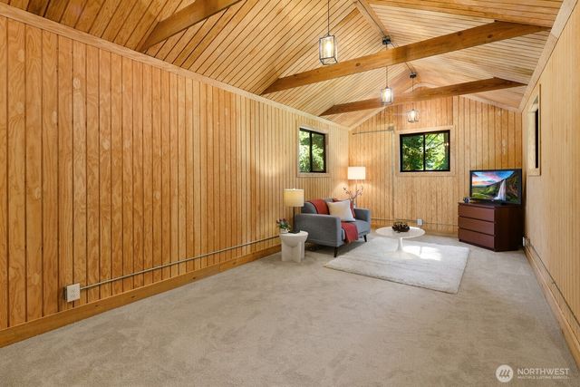 13605 NE 48th Place, Bellevue, WA 98005