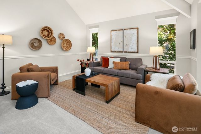 13605 NE 48th Place, Bellevue, WA 98005