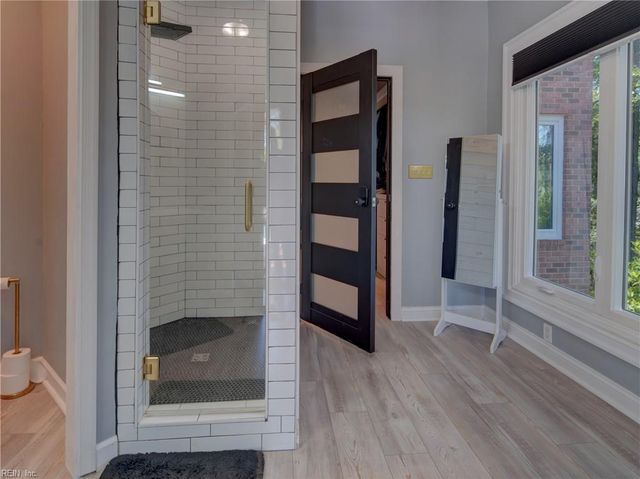 208 Mariners CIR, Smithfield, VA 23430