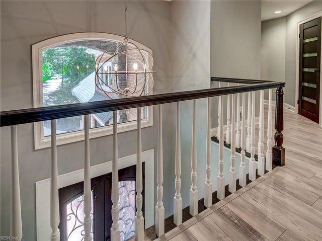 208 Mariners CIR, Smithfield, VA 23430