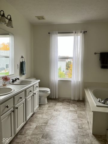 5824 Thompson Park Boulevard, Indianapolis, IN 46237