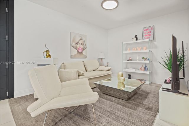 200 Biscayne Boulevard Way 5009, Miami, FL 33131