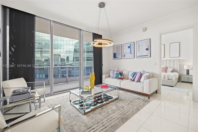 200 Biscayne Boulevard Way 5009, Miami, FL 33131