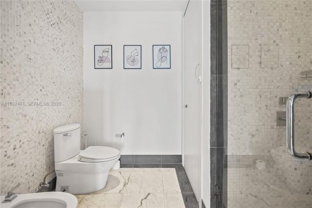 200 Biscayne Boulevard Way 5009, Miami, FL 33131