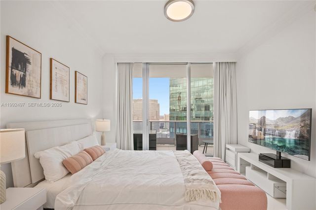 200 Biscayne Boulevard Way 5009, Miami, FL 33131