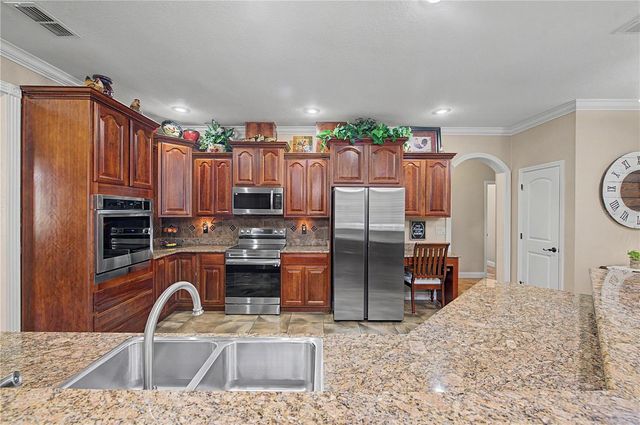 3660 FUTCH LOOP, Plant City, FL 33566