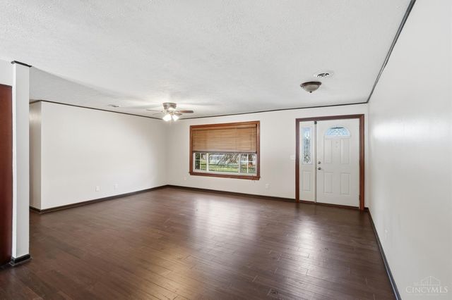 5690 Bunnell Hill Road, Clearcreek Twp., OH 45036