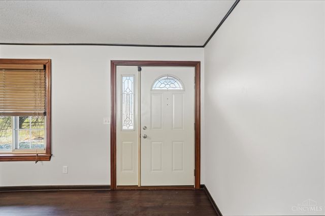 5690 Bunnell Hill Road, Clearcreek Twp., OH 45036