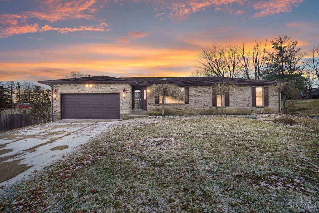 5690 Bunnell Hill Road, Clearcreek Twp., OH 45036