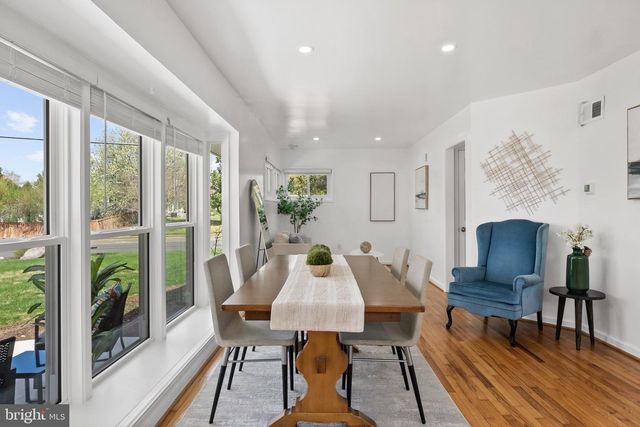 6801 DUKE DR, Alexandria, VA 22307