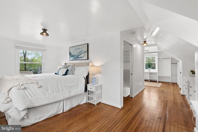 6801 DUKE DR, Alexandria, VA 22307