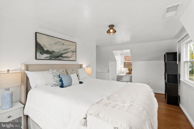 6801 DUKE DR, Alexandria, VA 22307