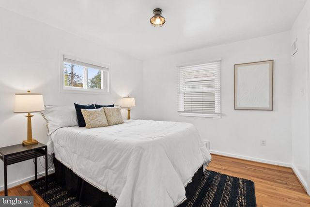 6801 DUKE DR, Alexandria, VA 22307