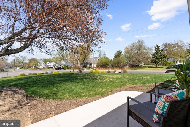 6801 DUKE DR, Alexandria, VA 22307