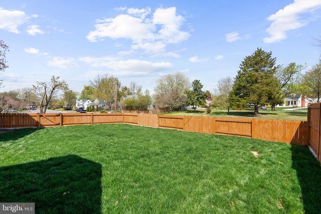 6801 DUKE DR, Alexandria, VA 22307