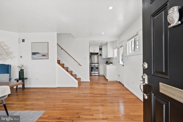 6801 DUKE DR, Alexandria, VA 22307