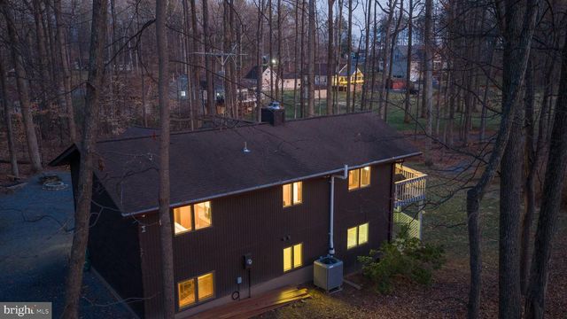 141 BECKY CT, Bumpass, VA 23024