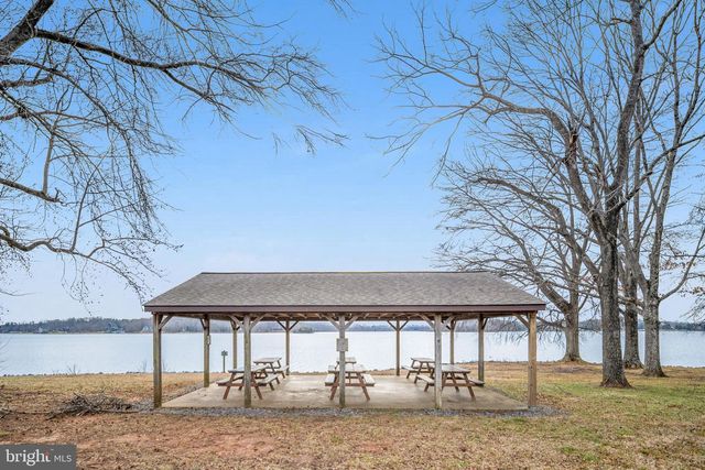 141 BECKY CT, Bumpass, VA 23024